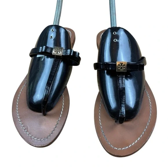 Tory Burch Black Bow Leighanne Thong Sandals Size Gold Logo Size 6 M - Picture 1 of 10
